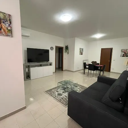 Casa Pontina Vicino Ospedale Icot * Latina